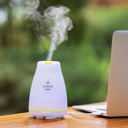 Humidificateur premium : Essence, 6 tons de lumière différents