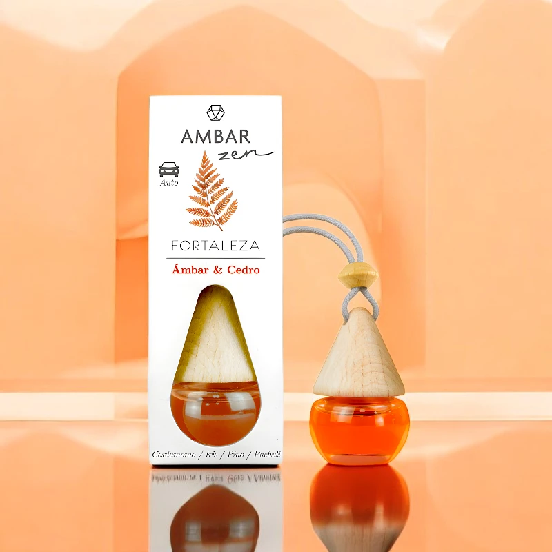 parfum-de-voiture-ambre-et-cedre-ambar.webp Lot de 4 (soit 1,50€ pièce) : Parfum de voiture à suspendre Ambre & Cèdre - AMBAR ZEN – Image 1
